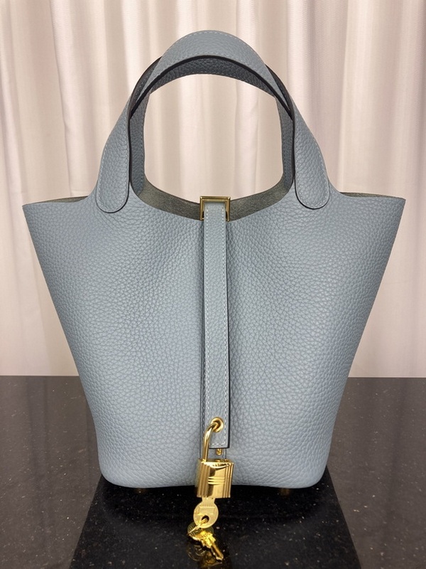 Hermes Handbags 143